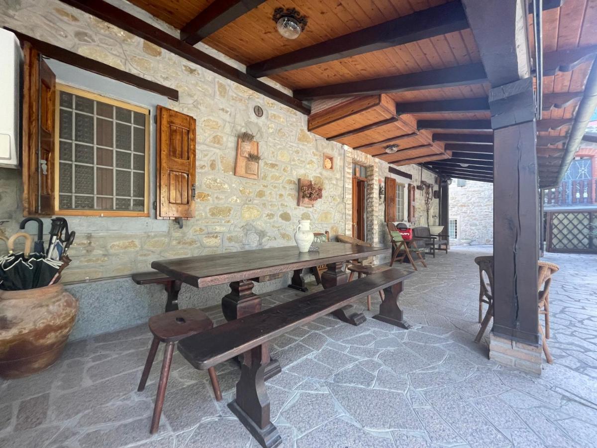 Mazzetti Country House-Vita In Campagna Con Giardino Vimignano-Chiesa Eksteriør billede