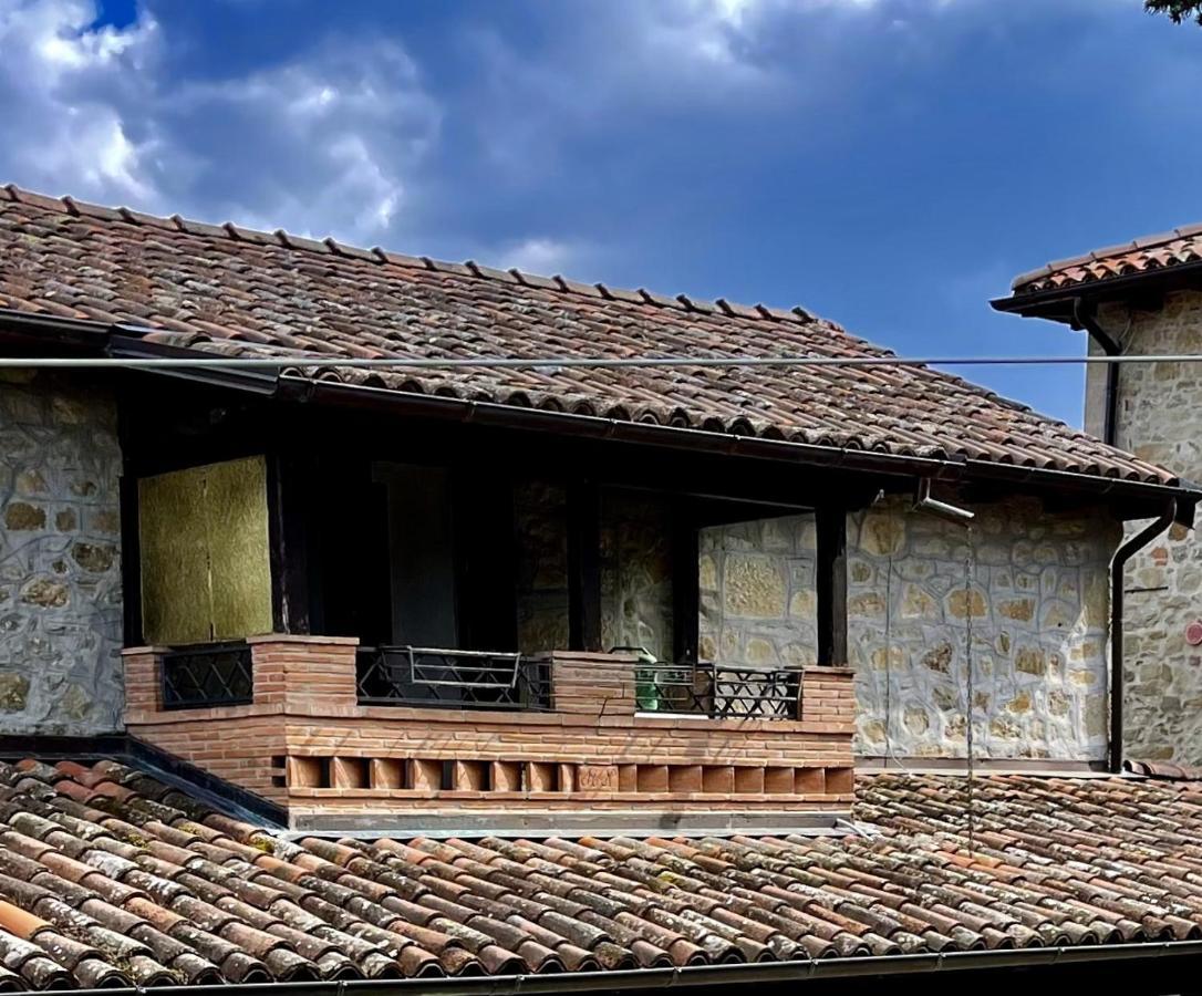 Mazzetti Country House-Vita In Campagna Con Giardino Vimignano-Chiesa Eksteriør billede
