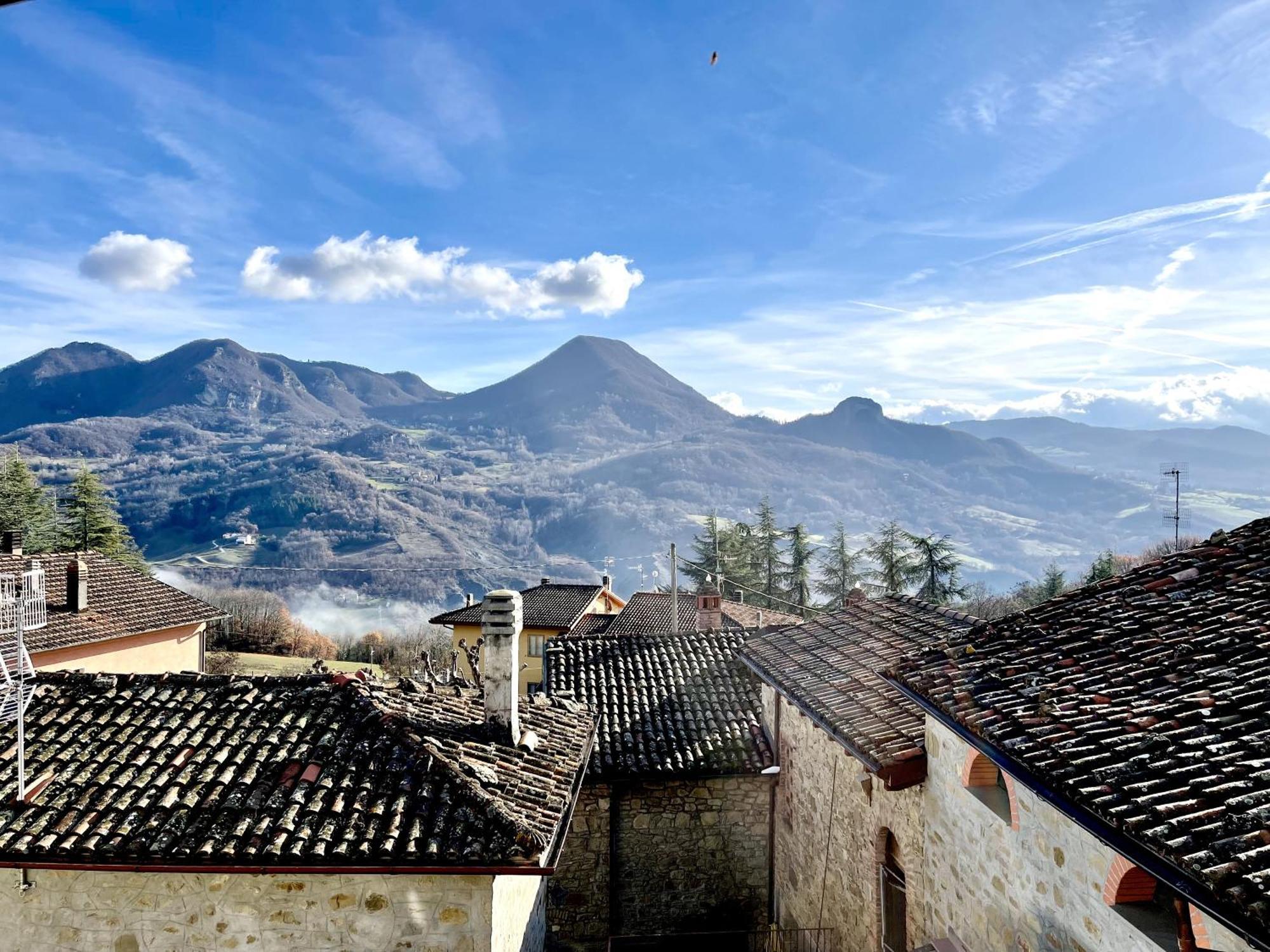 Mazzetti Country House-Vita In Campagna Con Giardino Vimignano-Chiesa Eksteriør billede